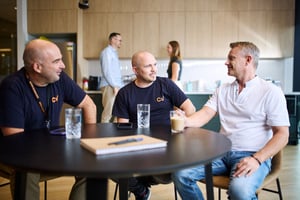 commerce-vision-people-about